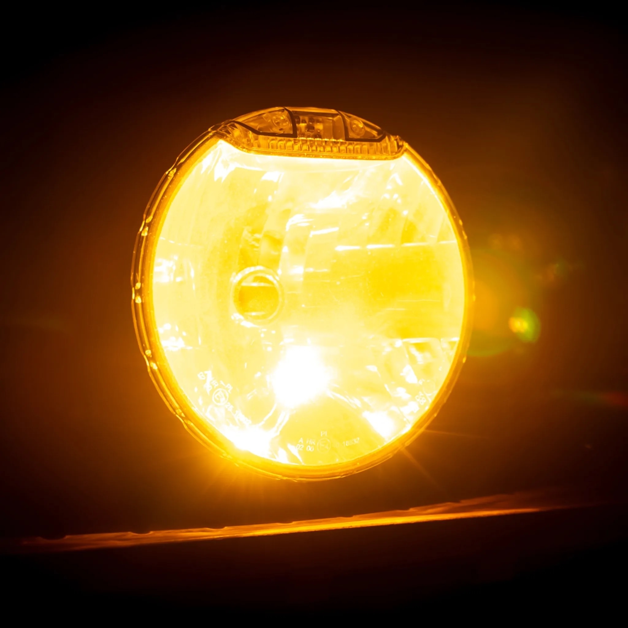 LED Strobo-Blitzer für die Montage in Scheinwerfern, versch. Farben, LED  Blitzer, Signal- und Kennleuchten, Fahrzeugbeleuchtung, ONLINESHOP